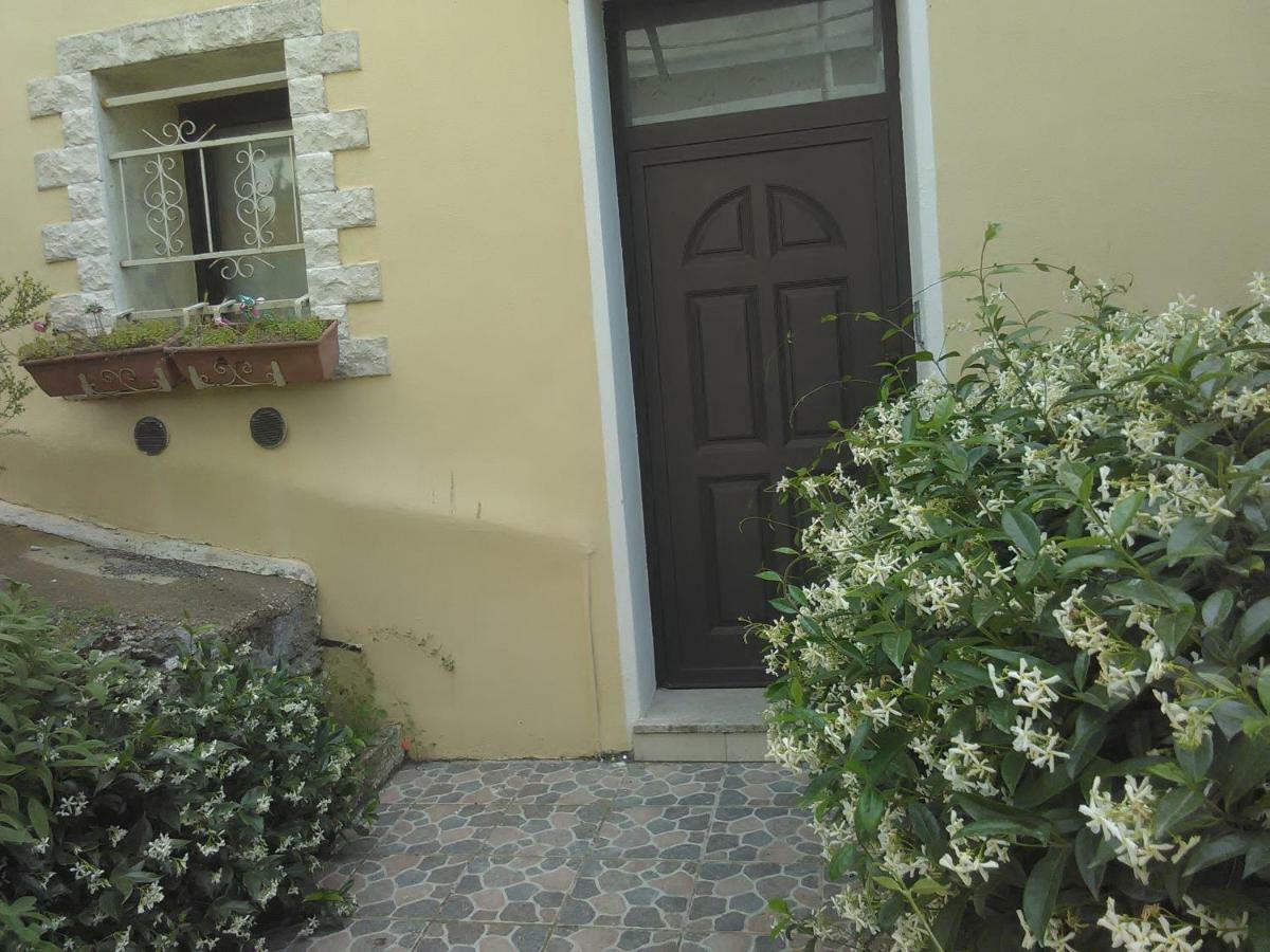 B&B Baddesalighes Bolotana Eksteriør billede